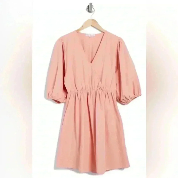 Women’s Velvet Torch Peachy Pink Skater Dress Size Medium Knee length - Picture 2 of 6